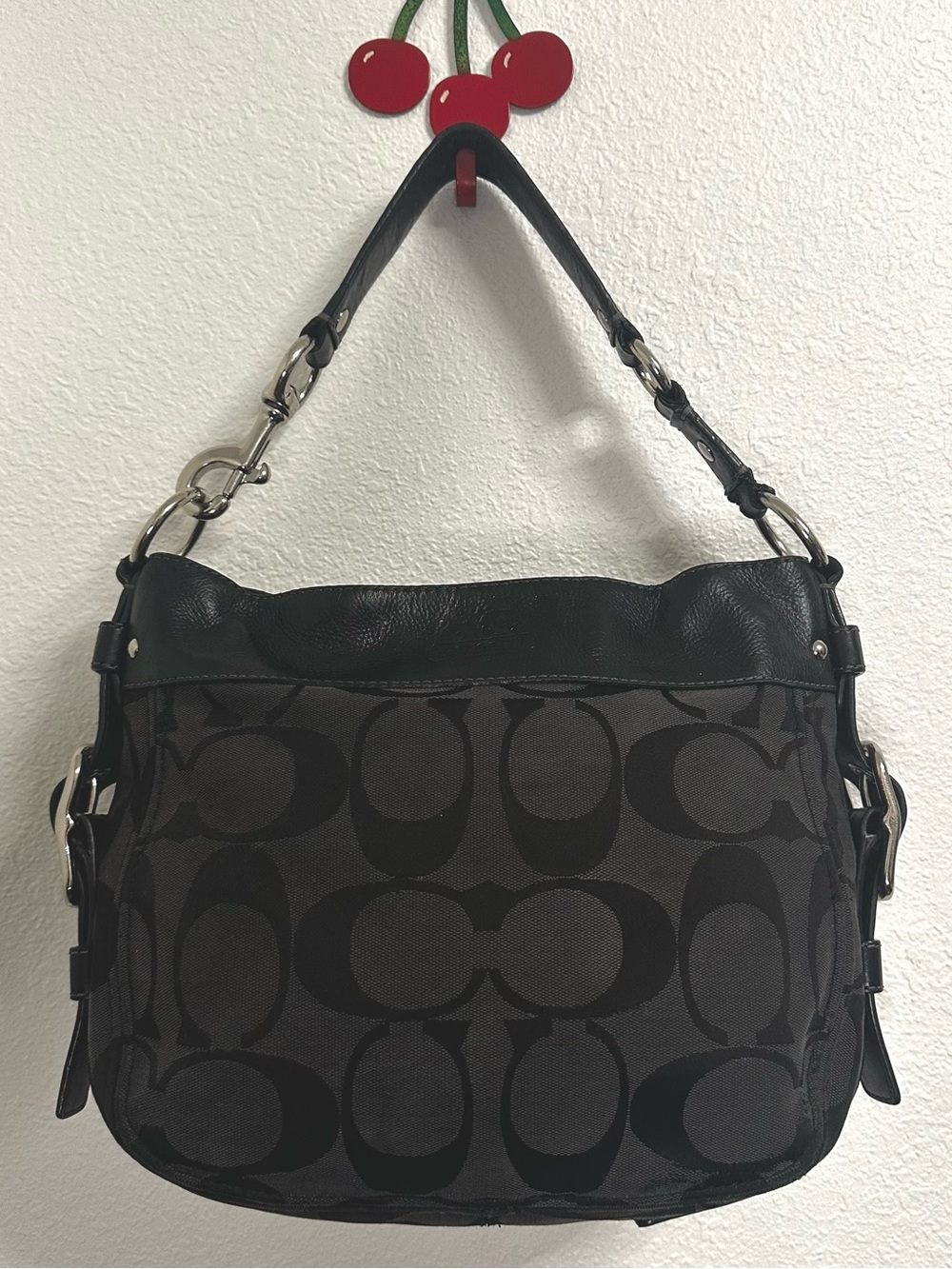 Vintage Y2K Coach Signature Canvas Zoe Black Buckle Shoulder Bag 12657